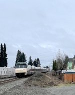 Amtrak Train # 505 heading away from Kent